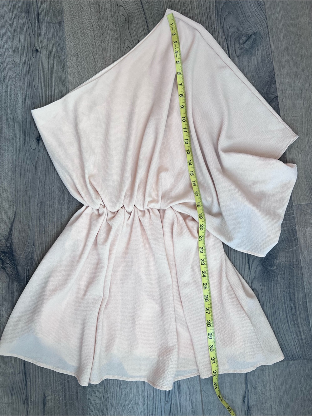 One-Shoulder mini dress in Ivory - small - Picture 5 of 8